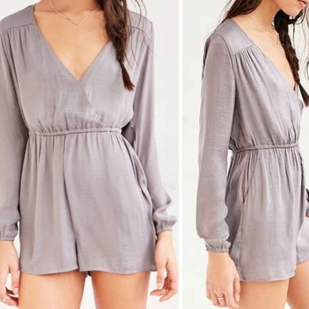Alice x UO Lavender Silky Romper - Picture 3 of 12